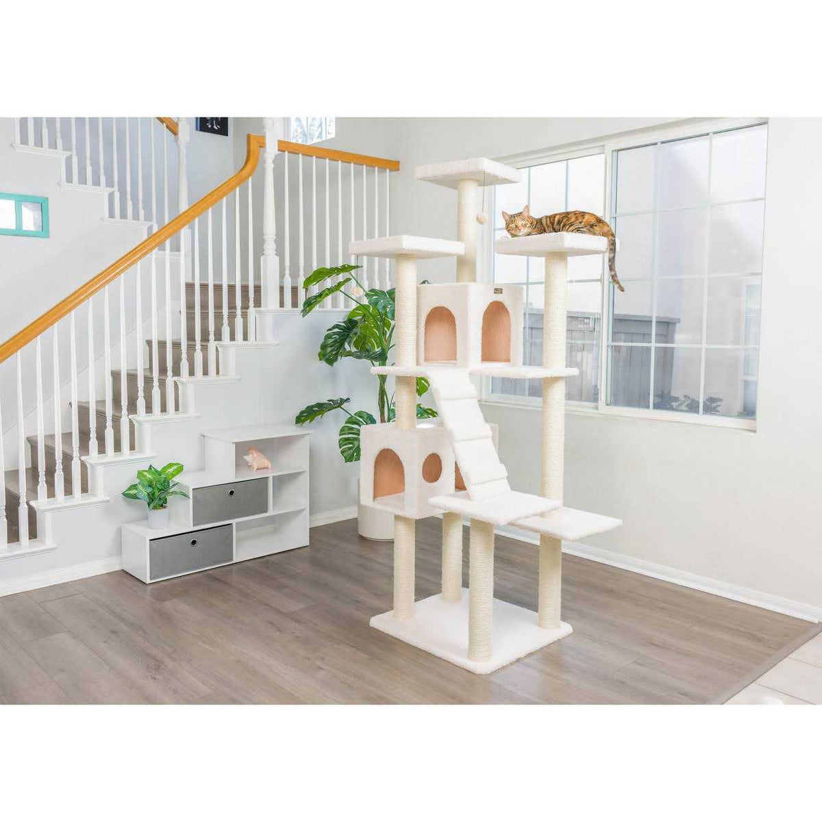 Classic Cat Tree Q224