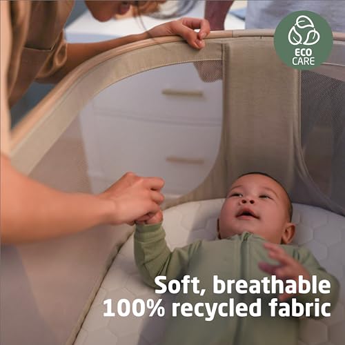 Portable Baby Bassinet with Breathable Mesh G42657