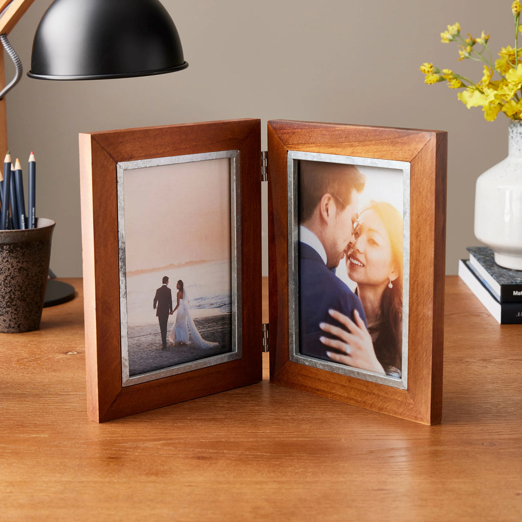 12 Pack 2 Opening Walnut & Silver 5" x 7" Hinged Frame F430