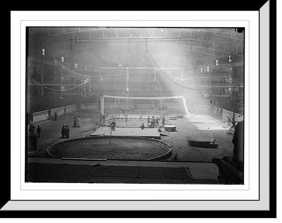 Framed Print 17-7/8" x 21-7/8" J11180