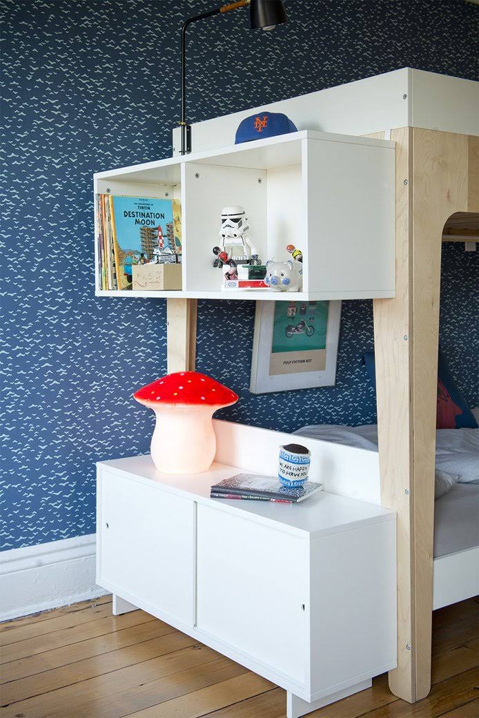 White Twin Size Console I261