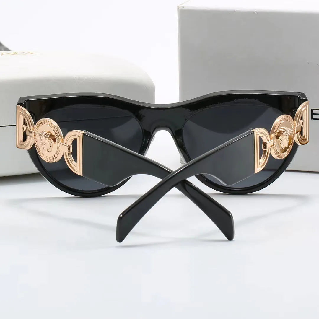 VE Letter Sunglasses U908818