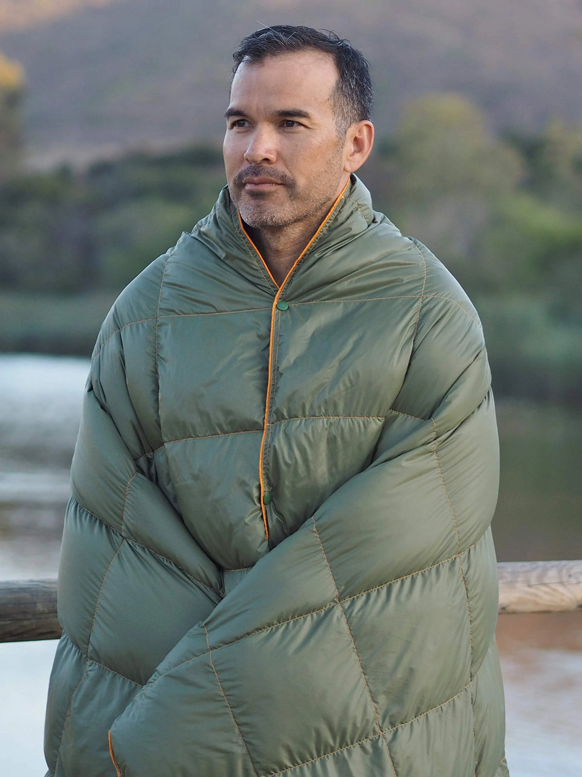 Puffy Packable Water-Resistant Camping Blanket (Olive) Q707013
