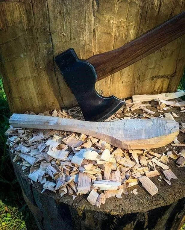 1.7# Wood-Craft Camp Carver Axe, 16x22 Curved Handle Axe G710111