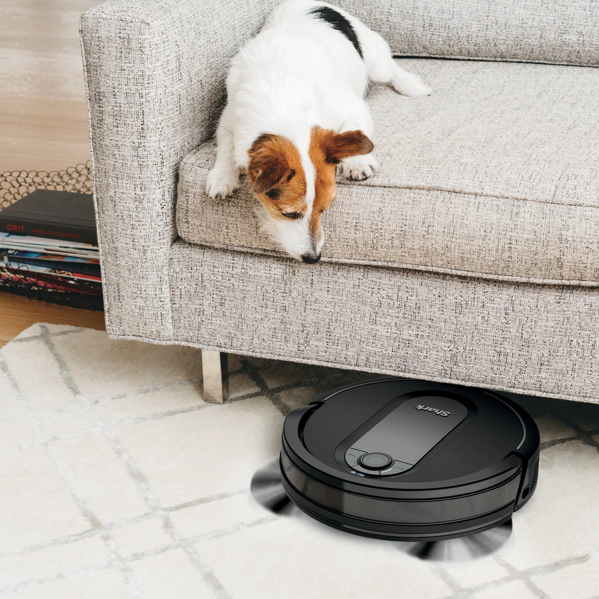 Robot Self-Empty XL Vacuum with Self-Empty Base V745