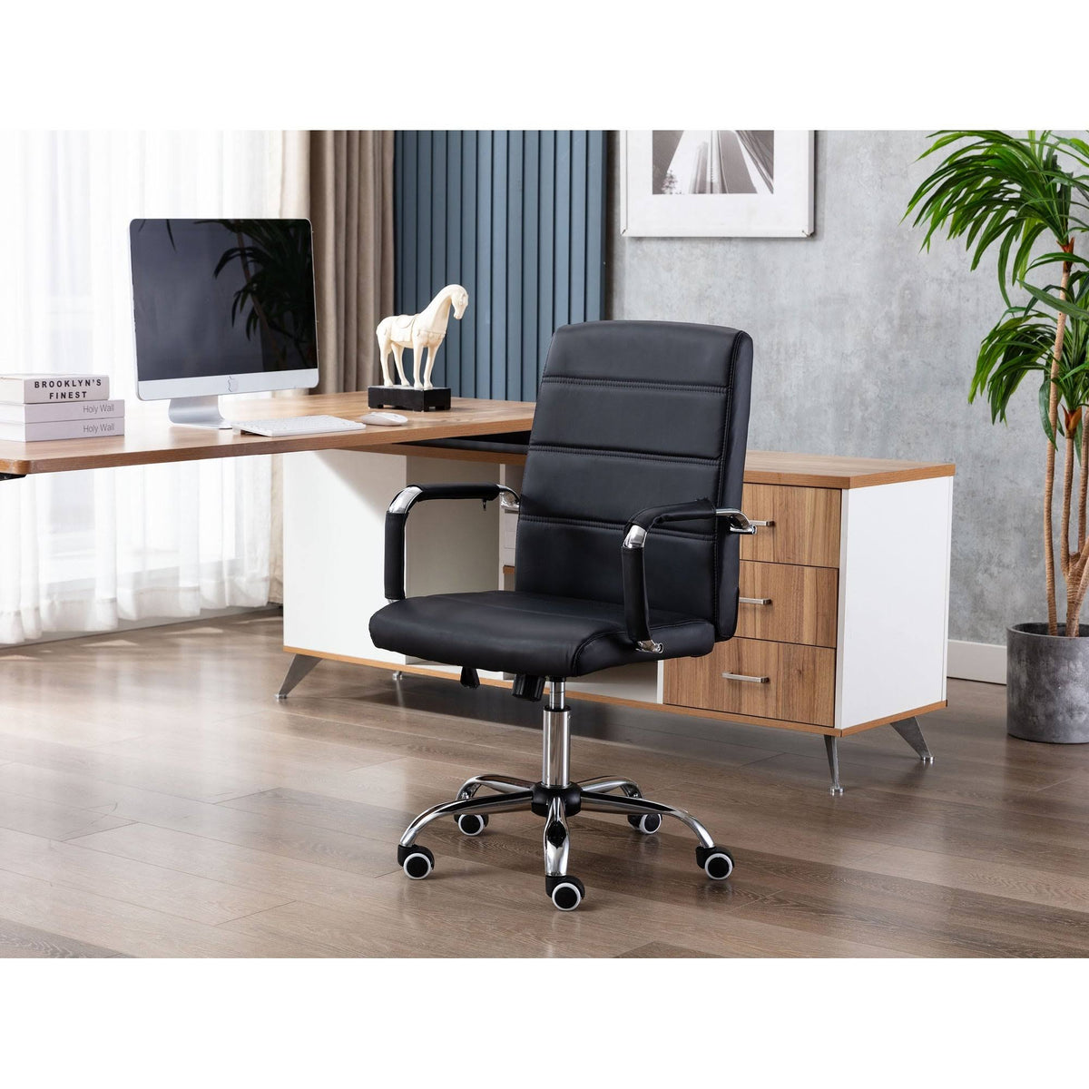 White PU Leather Swivel Office Chair U5545